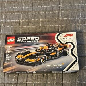 LEGO Speed Champions McLaren Formula 1 Set - Orange and Black